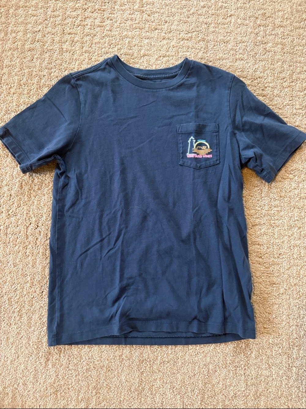 EUC Vineyard Vines Boys' Navy Short Sleeve with Nantucket Graphic, size 8-10